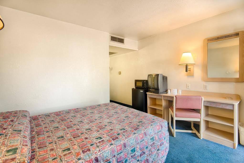 Motel 6-Elko, Nv Kültér fotó